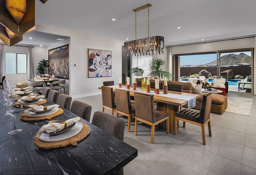 Traverse II Dining - 4 of 14