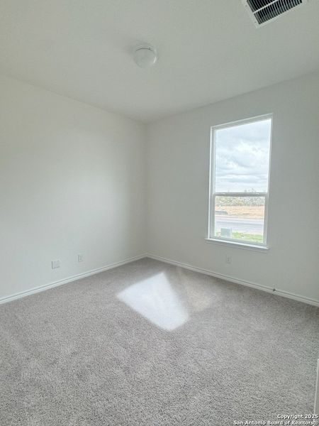 Spacious, unfurnished interior of a new home in Hidden Bluffs at TRP, San Antonio (Image 19). Spacious, unfurnished interior of a new home in Hidden Bluffs at TRP, San Antonio (Image 19).
