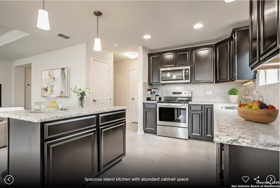 Furnished interior view inside a new home in Alto, San Marcos (Image 3). Furnished interior view inside a new home in Alto, San Marcos (Image 3).