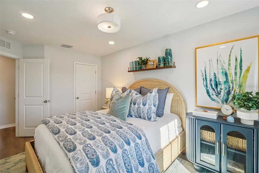 Furnished interior view inside a new home in Twin Oaks, Zephyrhills (Image 8).