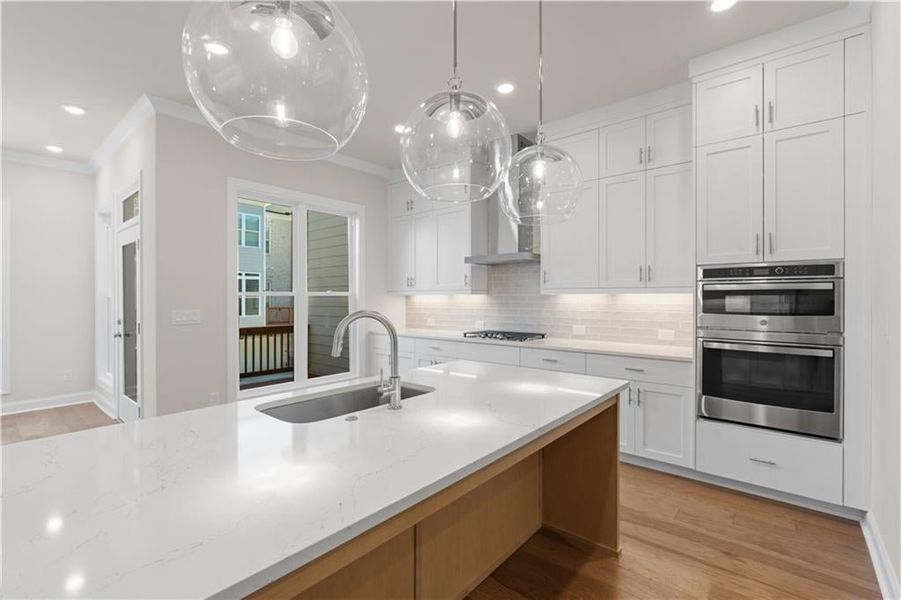 Furnished interior view inside a new home in Ward's Crossing Townhomes, Johns Creek (Image 10).