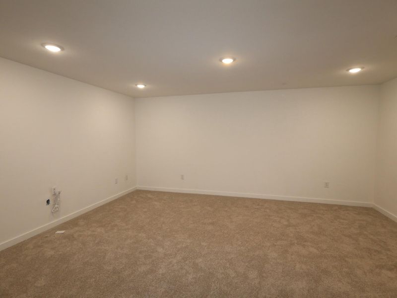 Spacious, unfurnished interior of a new home in Edgewood, Leander (Image 12). Spacious, unfurnished interior of a new home in Edgewood, Leander (Image 12).