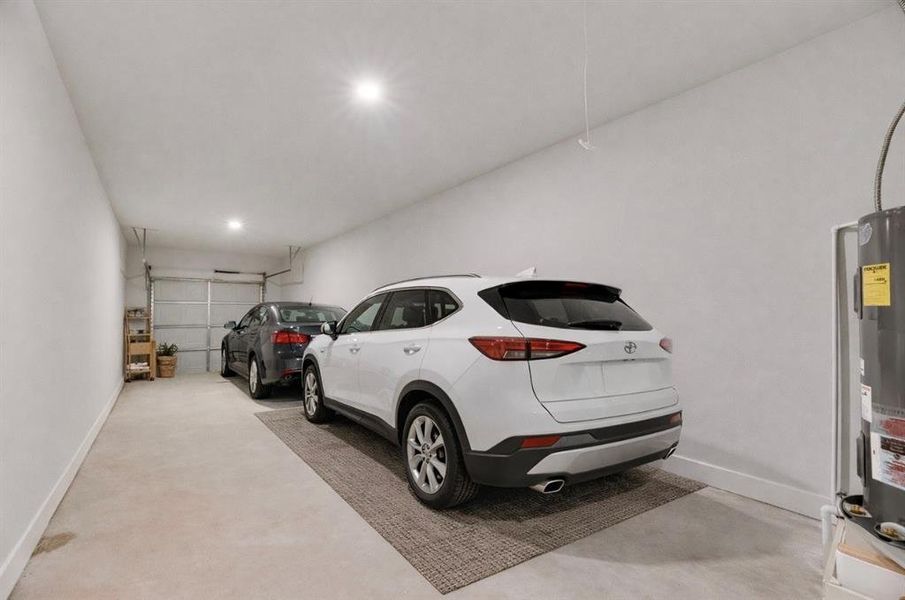 Furnished interior view inside a new home in , Dallas (Image 15). Furnished interior view inside a new home in , Dallas (Image 15).