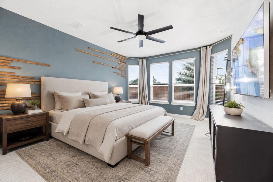Furnished interior view inside a new home in Towne Lake 45', 50', 80', Cypress (Image 16).