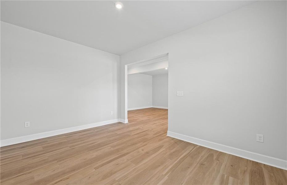 Spacious, unfurnished interior of a new home in Anderson Point Estates, McDonough (Image 40).