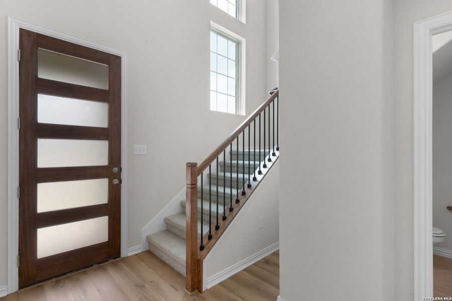 Spacious, unfurnished interior of a new home in Clear Creek, New Braunfels (Image 8).