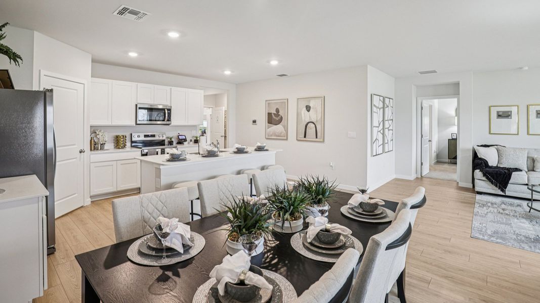 Representative furnished interior of a home built from the Cali by D.R. Horton in Seagrass - Express & Tradition, Punta Gorda (Image 13).