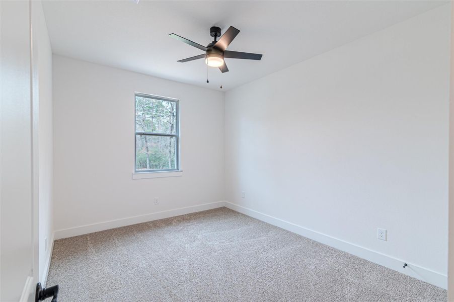 Spacious, unfurnished interior of a new home in , Huntsville (Image 22).