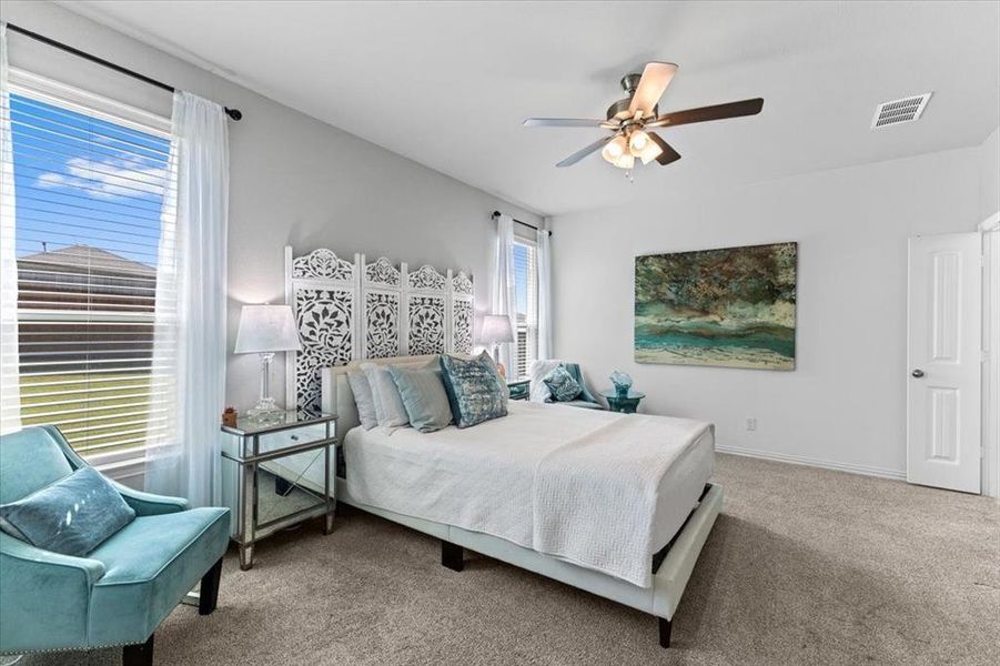 Furnished interior view inside a new home in Lakeview Heights, Azle (Image 7).