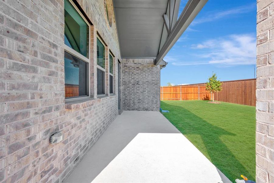 Exterior details and patio area of a home in Heritage Ranch, Sherman (Image 2). Exterior details and patio area of a home in Heritage Ranch, Sherman (Image 2).