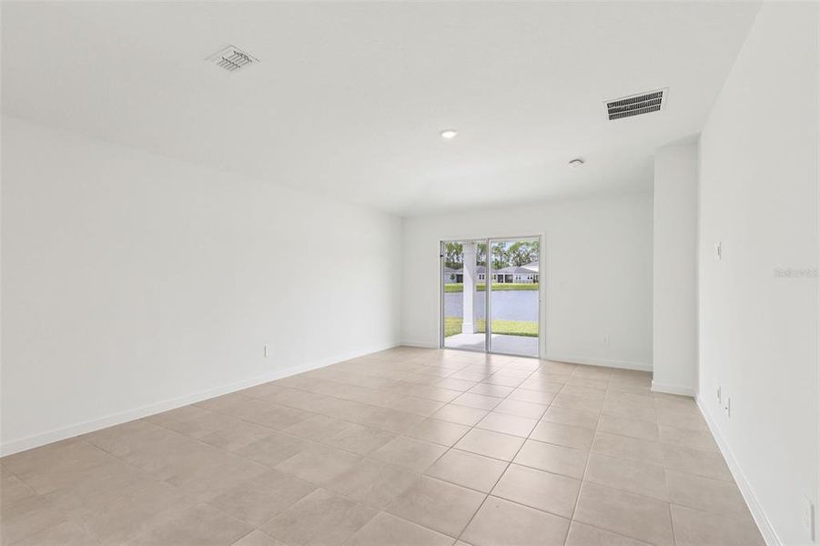 Spacious, unfurnished interior of a new home in , Palm Coast (Image 12).