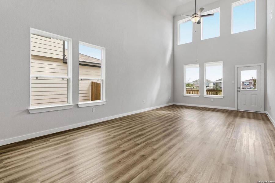 Spacious, unfurnished interior of a new home in Hickory Ridge, Elmendorf (Image 17).