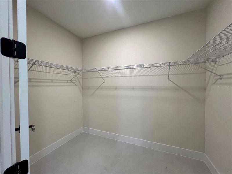 Spacious, unfurnished interior of a new home in , Port Charlotte (Image 47).