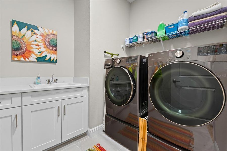 Furnished interior view inside a new home in , Nokomis (Image 38).