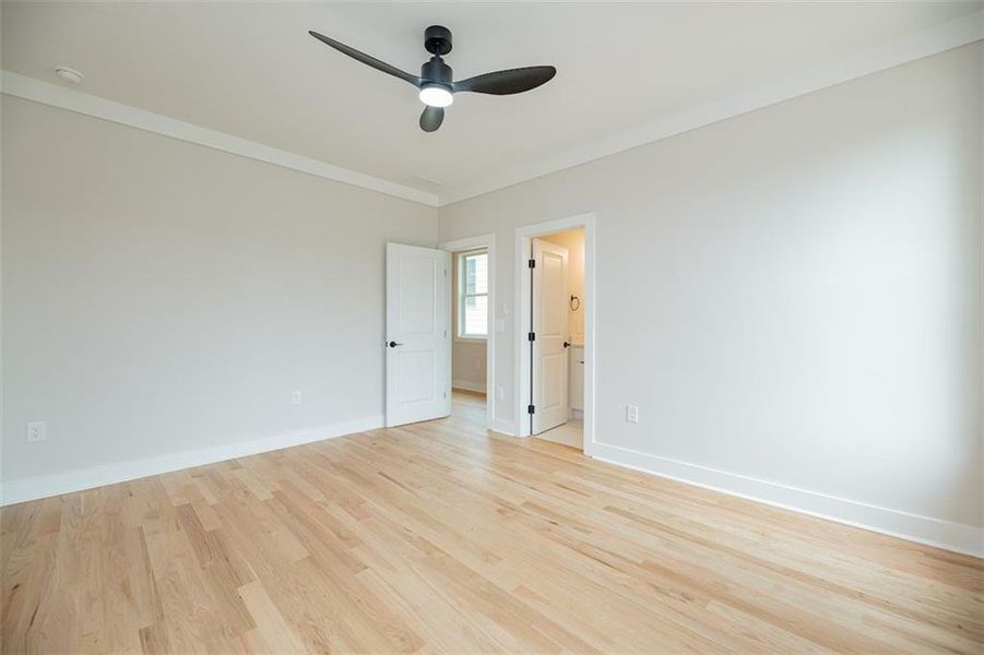 Spacious, unfurnished interior of a new home in , Atlanta (Image 19).