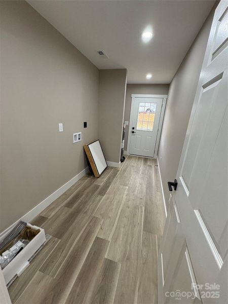 Spacious, unfurnished interior of a new home in , Lenoir (Image 9).