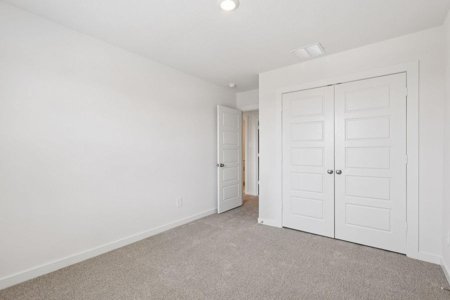 Spacious, unfurnished interior of a new home in Southwinds, Baytown (Image 18). Spacious, unfurnished interior of a new home in Southwinds, Baytown (Image 18).