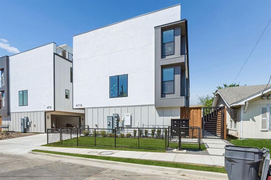 Image 36 of a home in . Image 36 of a home in .