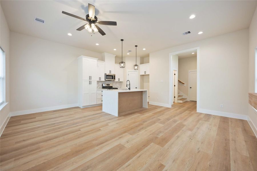 Spacious, unfurnished interior of a new home in , Houston (Image 29). Spacious, unfurnished interior of a new home in , Houston (Image 29).