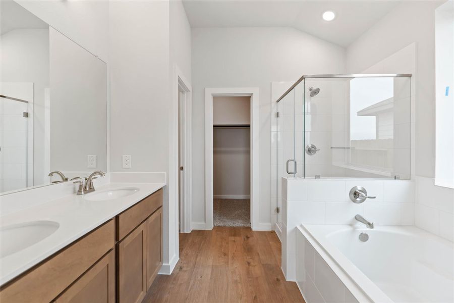 Furnished interior view inside a new home in Bluestem, Brookshire (Image 13).