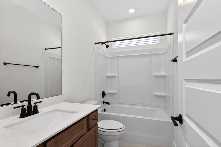 Furnished interior view inside a new home in True Cedar at Woodside Plantation, Aiken (Image 10).