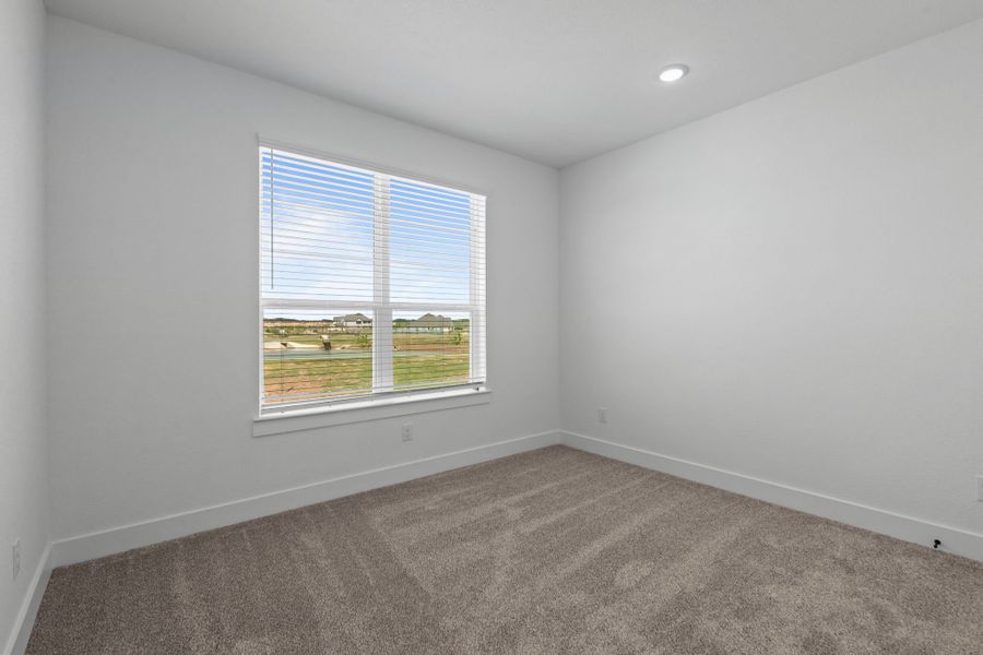 Spacious, unfurnished interior of a new home in Fulshear Lakes, Fulshear (Image 64). Spacious, unfurnished interior of a new home in Fulshear Lakes, Fulshear (Image 64).