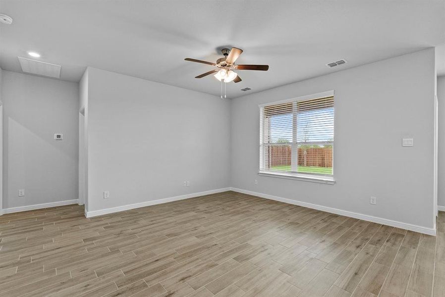 Spacious, unfurnished interior of a new home in Terra Trace, Fort Worth (Image 20).