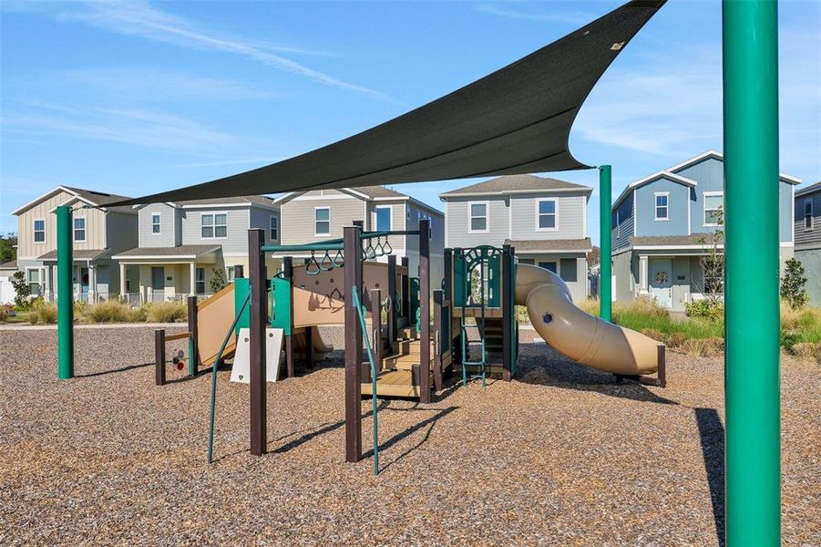 Community amenities in Serenade at Ovation, Winter Garden (Image 16).