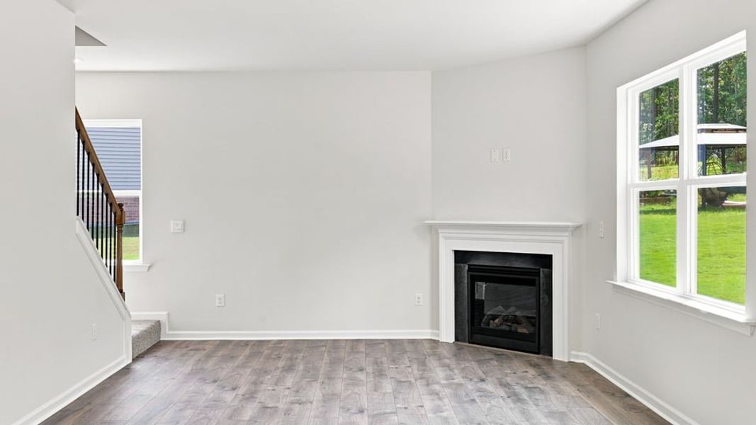 Spacious, unfurnished interior of a new home in Pine Lake Estates, Anderson (Image 22).