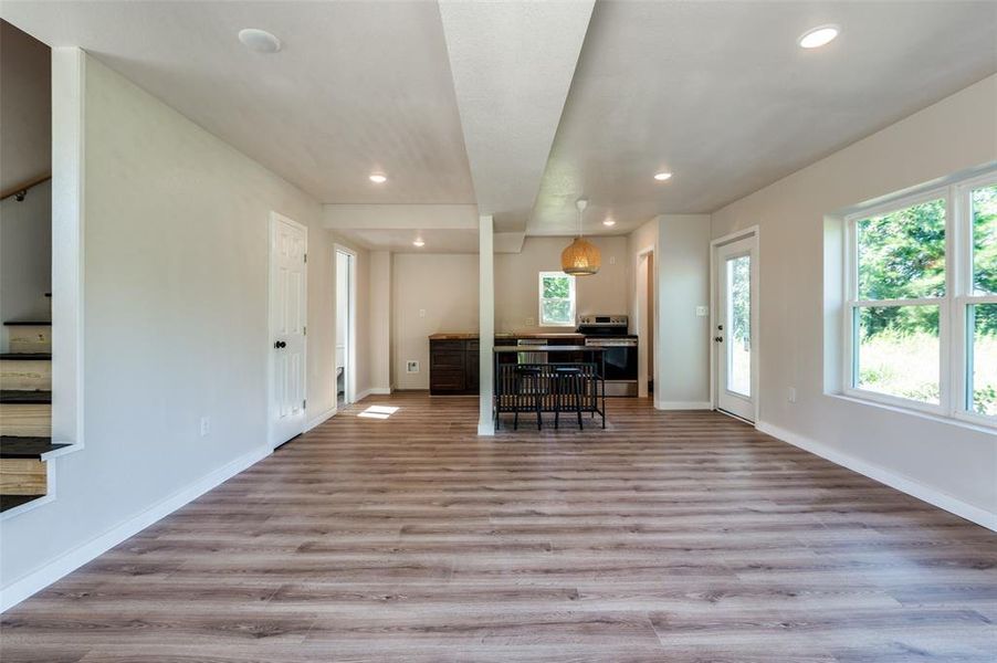 Spacious, unfurnished interior of a new home in , Blue Ridge (Image 23).