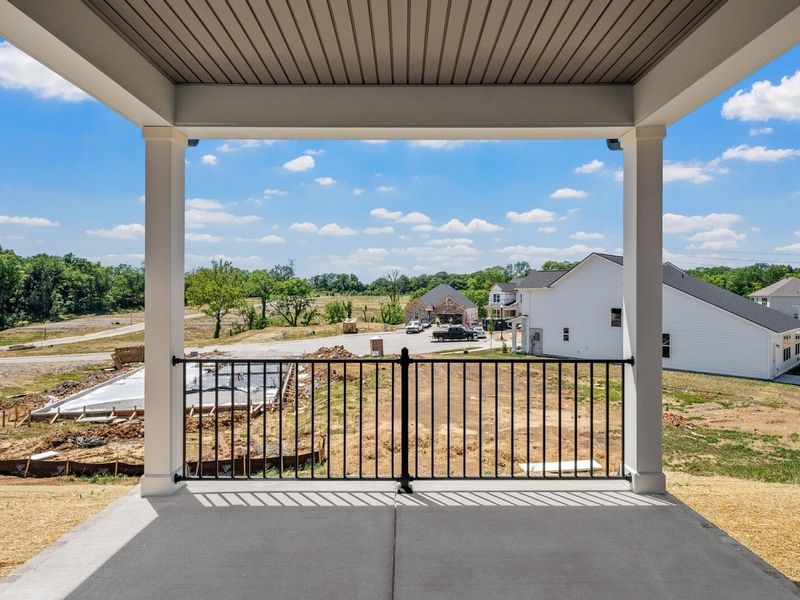 Exterior details and patio area of a home in Woods Crossing, Gallatin (Image 4).