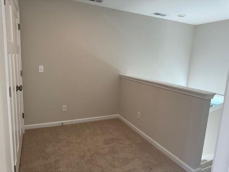 Spacious, unfurnished interior of a new home in , Orangeburg (Image 9).
