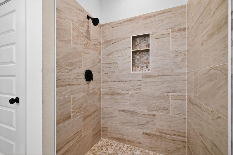 Close-up of interior finishes inside a home in , La Marque (Image 7). Close-up of interior finishes inside a home in , La Marque (Image 7).