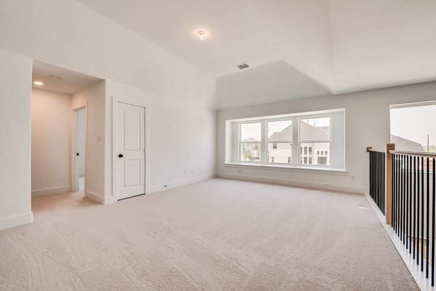 Representative unfurnished interior of a home built from the Heath - 4452 TP by Shaddock Homes in Tavolo Park, Fort Worth (Image 27).
