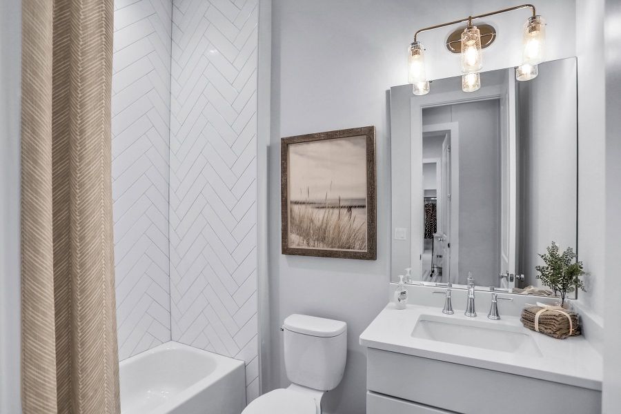 Representative furnished interior of a home built from the Lola - Hidden Creek by MasterCraft Builder Group in SilverLeaf, St. Augustine (Image 17).