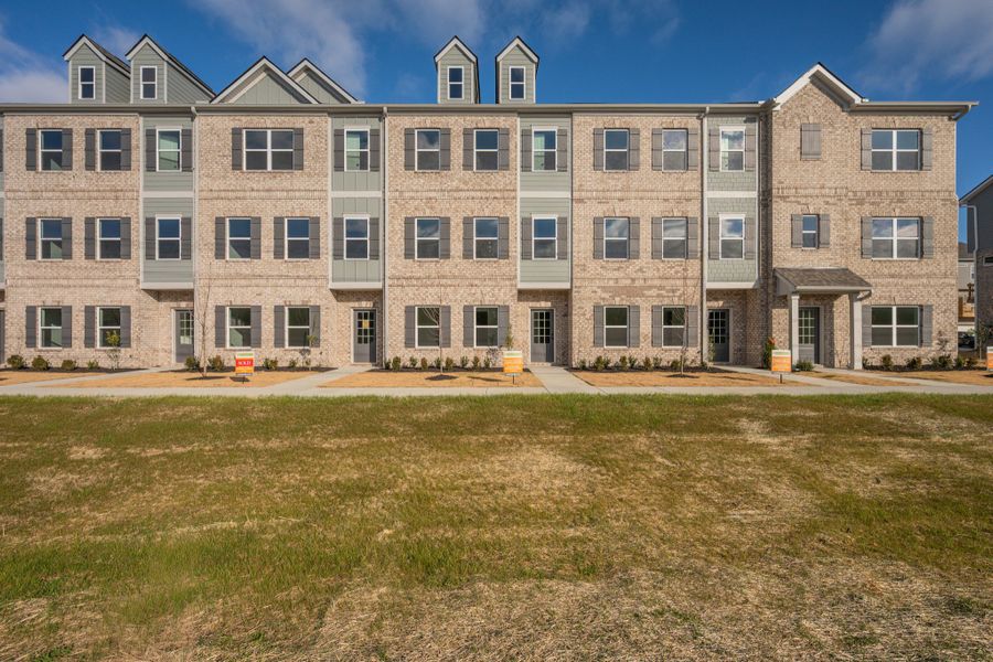 Image 20 of a home in Sweetbriar Place. Image 20 of a home in Sweetbriar Place.