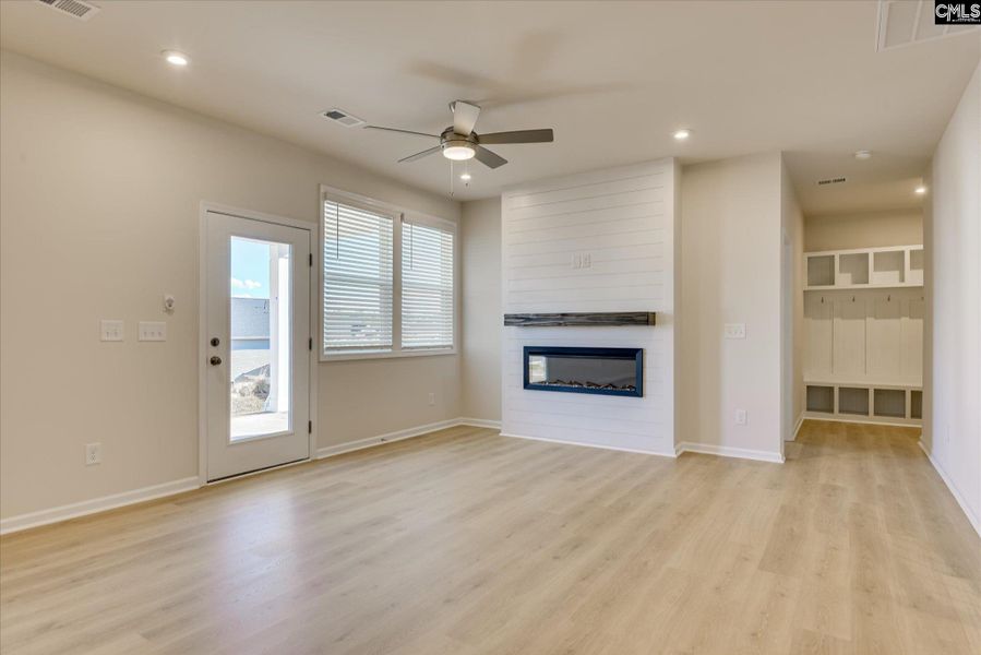 Spacious, unfurnished interior of a new home in Boykin Hills, Chapin (Image 23). Spacious, unfurnished interior of a new home in Boykin Hills, Chapin (Image 23).