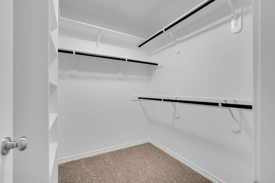 Spacious, unfurnished interior of a new home in , Whitney (Image 14).