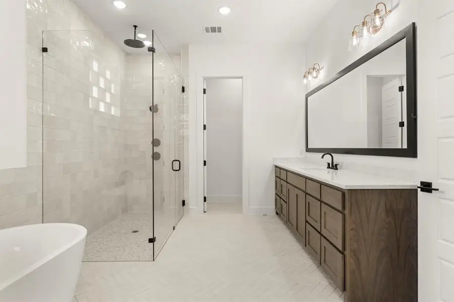 36. 3409 Alysheba - Bath (3)