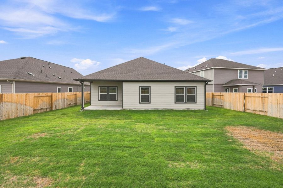 4br New Home in Cedar Creek, TX.  - Slide 5