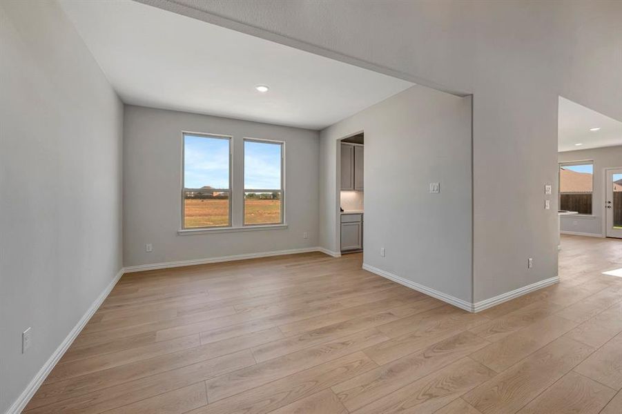 Spacious, unfurnished interior of a new home in Sagebrook, Argyle (Image 39).