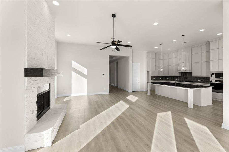 4802 Timberdrift-Living Room-2 4802 Timberdrift-Living Room-2