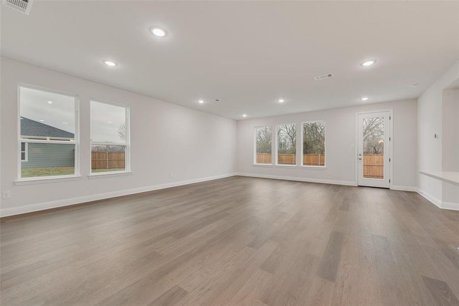 Spacious, unfurnished interior of a new home in Creekside of Crowley, Crowley (Image 23).