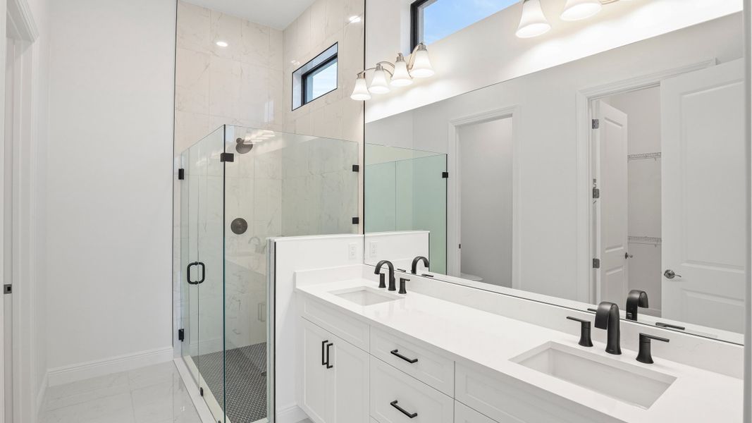 Owner's Bath Owner's Bath