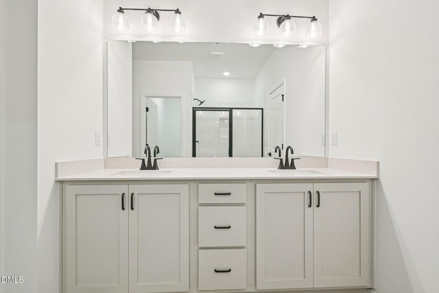 40-web-or-mls-Quarry Rd-S0503-040