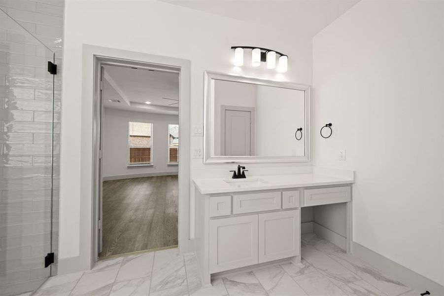 7047 Capanna- Primary Suite-5