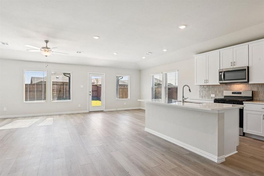 Photo is not of the actual home, but is an inspirational photo of builder’s model home and may depict options, furnishings, and/or decorator features that are not included.