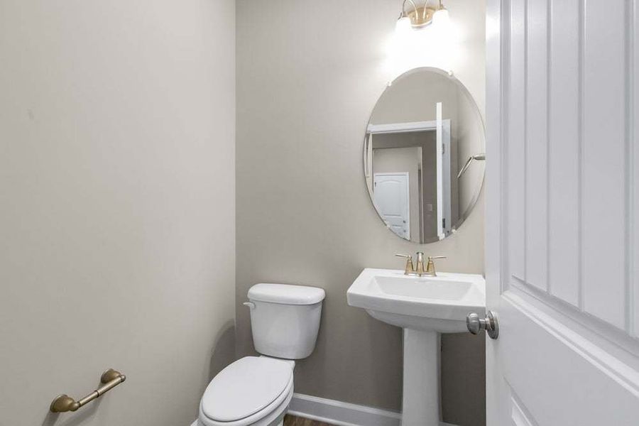 Representative furnished interior of a home built from the Aberdeen by Caviness & Cates Communities in Bartlett Manor, Youngsville (Image 54).