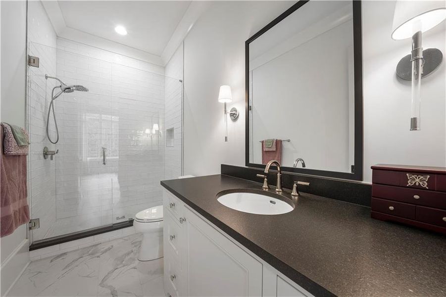 Image 89 of a home in .