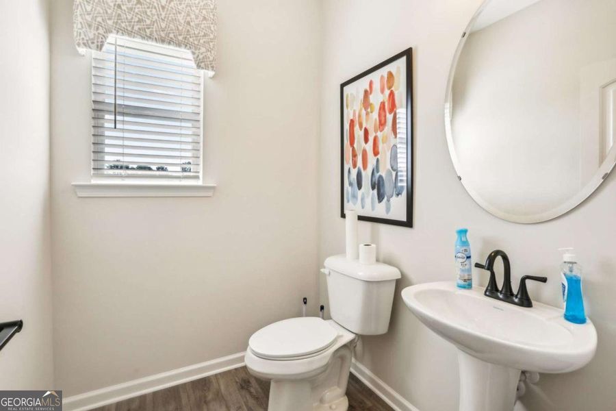 Furnished interior view inside a new home in Cobblestone Crossing Commons, Warner Robins (Image 15).